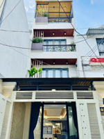 kẹt tiền bán gấp nhà đường oto 7m rạch bùng binh-p9-q3 giá 4tỷ2/71m2 cho thuê 29tr gần ga sài gòn