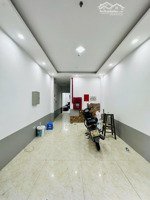 bán nhà sát hồ tây lộng gió-phân lô 7 tầng thang máy - dòng tiền - 10p khép kín - sát phố - thoáng