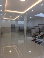 nhà hẻm 1 sẹc lò gốm, 5.4x12.5m nở hậu 6.6m, từ đầu hẻm vào nhà chỉ 30m, cách hậu giang 500m