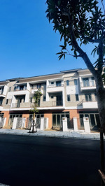 bán lk trục thông the greenry đối diện trường học siêu thoáng giá chỉ 5,2 tỷ.hướng nam nhà 3,5 tầng