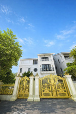 hiếm! siêu bt 400m2 sunnygarden lô góc mt 16m nhà đẹp nthất vườn cây bể cá koi đẳng cấp gia 70 tỷ