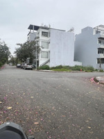 bán lô góc v5 fpt city đà nẵng, 10,5 tỷ, 180m2, uy tín, giá siêu hời