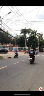 chủ gởi bán 2 lô đất mt đỗ xuân hợp và lô hồ bá phấn dt 136m2, ngang 13m. giá 7 tỷ