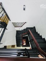 ngang 4.8m, 78m2, 4 tầng 4pn4wc, hxh ngủ trong nhà. sổ vuông vức và hoàn công @