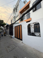 nhà mới 2 lầu hẻm 4m huỳnh tấn phát phường phú thuận quận 7 dt 75m ( 6mx 13) chỉ 7,2 tỷ