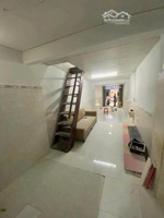 nhà mặt tiền kinh doanh trung tâm phố, đường rộng 8m thông 2 đầu, sắn sổ, gần chợ, trường học