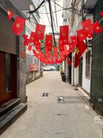 lô góc - ngõ to hơn phố khương đình - trước nhà ba gác - cạnh hồ - hiếm 66m | 4 tầng | hơn 10 tỷ