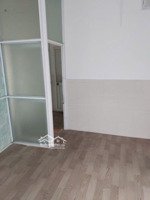 nhà nguyễn văn nghi, 7mx8m, lầu, 2 phòng ngủ, 2 toilet, giá 7.5 triệu
