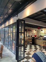 cho thuê nhà mặt phố lê đại hành,mặt tiền:7,4m,diện tích sử dụng:60m2,giá thuê:40triệu/tháng, đẹp!!