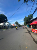 bán nhà mặt tiền đường 23/10, sổ hồng chính chủ giá 4,1 tỷ , thuận tiện kinh doanh