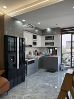 cần bán nhanh nhà đẹp ở luôn xã tứ hiệp, ô tô đỗ cửa, 6,2 tỷ 40m x 3 tầng mới-kinh doanh được.