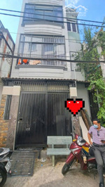 chính chủ cần bán gấp nhà riêng giá rẻ 4 tầng-40m2 6pn,8wc quận 10 hồ chí minh chỉ với 6 tỷ 200 tri