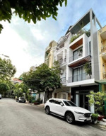 giá tốt cho nhà đầu tư đ. hoa sứ, p2, phú nhuận,gía 3 tỷ 9 .dt: 86m2/hđ thuê 29tr/tháng sổ riêng