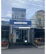 cần bán căn đang kinh doanh buôn bán ngay chợ tạm đường phạm hùng, bình hưng