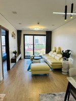 bán căn hộ 2pn tại nguyễn huy tưởng giá 5.99 tỷ. 