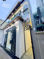 nhà 2 tầng mới đẹp full nội thất vào ở ngay. lô nhì cách mt huỳnh tấn phát 10m. 6,5m x 8m cn 48m2