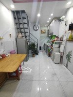 bán nhà riêng tại cách mạng tháng tám, tân bình, 3,1 tỷ, 16m2, 2pn, 2wc