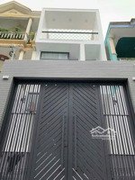 bán gấp nhà mặt tiền quận 1 giá 5tỷ3/101,2m2 đường lê văn hưu, bến nghé, quận 1. gần ubnd quận 1