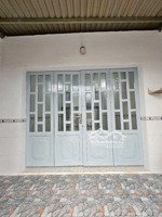 bán gấp nhà riêng 100m2 shr, ngay gia huỳnh, trảng bàng, đường oto vivu, chỉ 750 triệu.