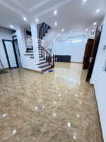 võ thị sáu - trần khát chân - đại cố việt - 54m2 - 5 tầng - 6 ngủ - 2 thoáng - rẻ nhất khu vực.