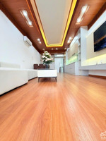 nhà đẹp đón tết 7 tầng thang máy - phân lô ô tô tránh vỉa hè - vị trí đẹp nhà ở luôn.