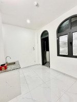 cho thuê phòng trọ có ban công ngay đh văn hiến, gần huflit & vaa