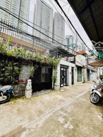 bán nhà 2 mặt tiền hẻm 5m cạnh phú mỹ hưng quận 7 - 80m2 2 tầng - kdc hiện hữu - đang cho thuê 15tr