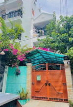 biệt thự mini khu phan xích long, 6x22m2, 3 tầng, đường trước nhà rộng 20m