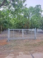 bán 1001m2 đất tặng căn nhà 60m2 đẹp tại la ngà cách hồ chỉ hơn 200m ,sổ sẵn công chứng liền