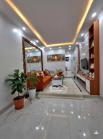 gấp gấp, bán nhà mỗ lao, sát hồ, 52m2, nhà 4 tầng, ngõ thông, nhà dân xây, giá hời 7tỷ