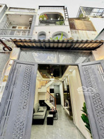 nhà đẹp giá ngộp ngay phạm hữu chí, quận 5, 3 tỷ hơn tl 50m2 thích hợp mua ở hoặc cho thuê, shr