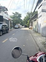 hiệp thành26 . q12 . gần bến xe bus ht . 4 tầng (78m2) ngang 4,62m . đ. xe hơi. giá 6,49 t.ỷ.