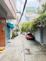 bán nhà thành thái,ngang 5m, sát mặt tiền p.14, q.10 chỉ hơn 9 tỷ
