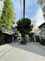 chỉ 15tr/tháng - nhà 2 tầng hxh 8m đối diện công viên hẻm 766/ lạc long quân, dt: 4x18m