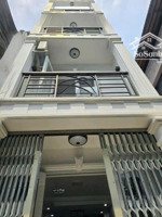 giảm giá sâu bán gấp nhà hồ thị kỷ p1 q10. giá 3tỷ8/71,3m2 gần chợ hoa hồ thị kỷ. cho thuê 20tr/th