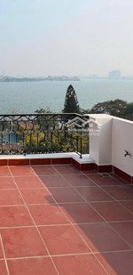 nhà đẹp mặt phố hồ tây- tài sản giữ tiền đẳng cấp dành cho khách vip