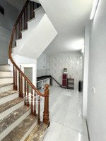 chính chủ cần cho thuê căn nhà tại 225 lĩnh nam - hoàng mai - hà nội