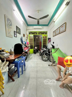 trần hưng đạo quận 5, dt 38m2 3 tầng 4pn hoàn công, sát mặt tiền