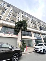 cho thuê nhà shophouse 96m x 7t, mt 6,5m. có 2 mặt tiền, thang máy, tố hữu him lam vạn phúc hà đông