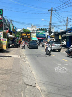 bán nhà mặt tiền đường đình phong phú.diện tích đất 155m,4 phòng ngủ 3 tiled .nhà 2 tầng đúc full.