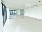 cho thuê văn phòng 70m2, giá 7.5 triệu tại phố nguyễn huy tưởng, thanh xuân, chia sẵn 02 phòng