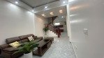 bán nhà trung kính - 60m2 - 5 tầng - dân xây - 6 ngủ - ngõ rộng đẹp - gần ô tô - 14 tỷ - sổ nở hậu