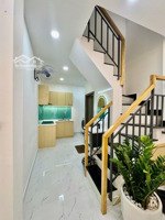 bán nhà phường 9, quận 3 ngay hoàng sa 3 x 10.5m | cn ~30m trệt + lầu | 2pn 2wc 4.55 tỷ