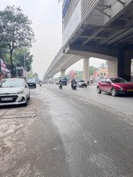 mặt phố hồ tùng mậu - 6 tầng thang máy - 1 mặt phố- 1 mặt ngõ ô tô kinh doanh - văn phòng siêu đỉnh