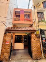 khu vực đất đỏ rất ít nhà bán. hẻm nhựa 6m sang trọng. 3x thoi ạ