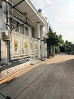 nhà ngang hiếm 6x11 - kế bên himlam quận 7 - hẻm xe hơi - hơn 5 tỷ