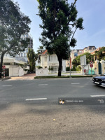 siêu hiếm biệt thự mt võ thị sáu quận 3 - dt 22x25m - cn 530m2 - 3 tầng - hđt 300 triệu - 290 tỷ