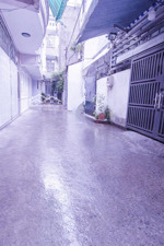 nhỉnh 6 - sát cv bàu cát kế chợ tân binh hẻm 4m ngang 4 dài một6 xây 3 tâng với 4pn