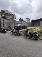 bán đất cự khối - long biên - ô tô tải tránh nhau - dt 60,8m2 - mt 4,7m - giá 8,3 tỷ