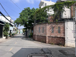 bán nhà cấp 4 , mt đường xh tránh nhau , qh 16m. khu nhiều nhà phố , biệt thự . tiện xây mới .